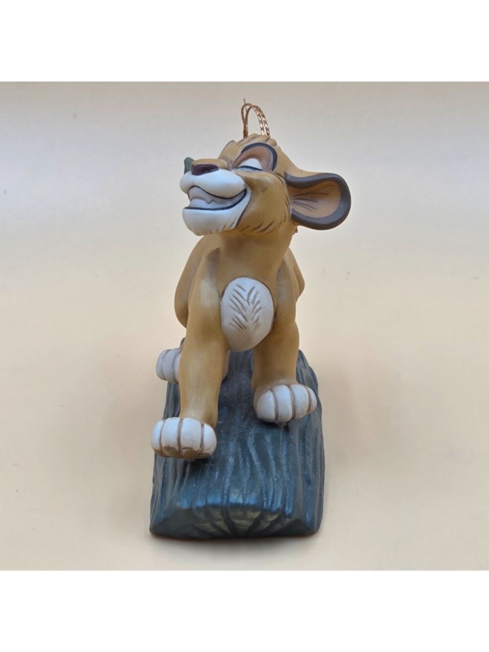 WDCC The Lion King Hakuna Matata Simba Annual Ornament - Picture 2 of 15